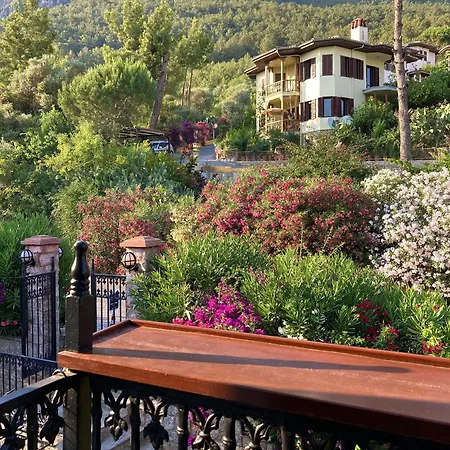Portofino Boutique Отель