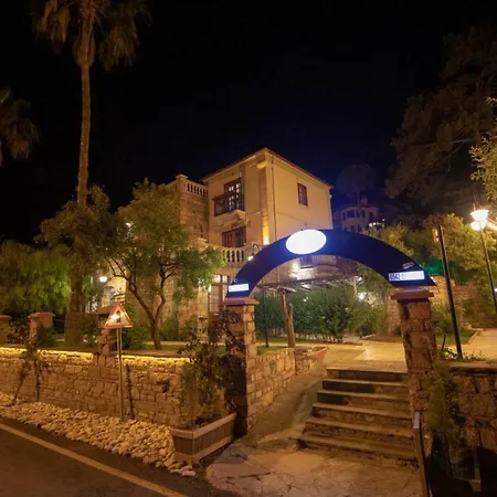Portofino Boutique 3* Акьяка